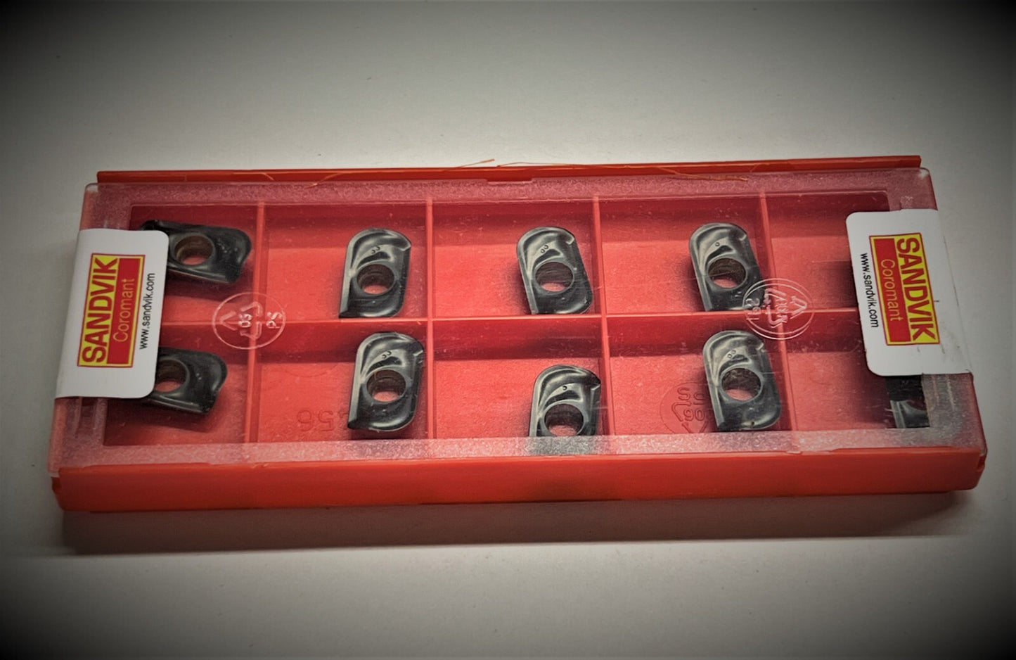 10pcs. Sandvik R390-170440E-PM 4240 Carbide Inserts   R390-17 04 40E-PM 4240