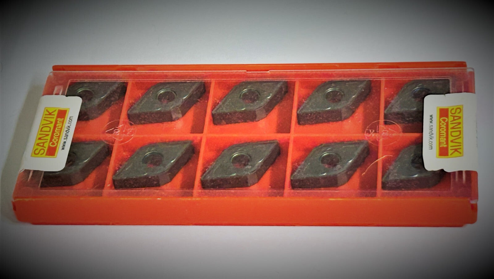 10pcs  Sandvik   DNMG 432-SM 1105   Carbide Inserts DNMG 15 04 08-SM 1105