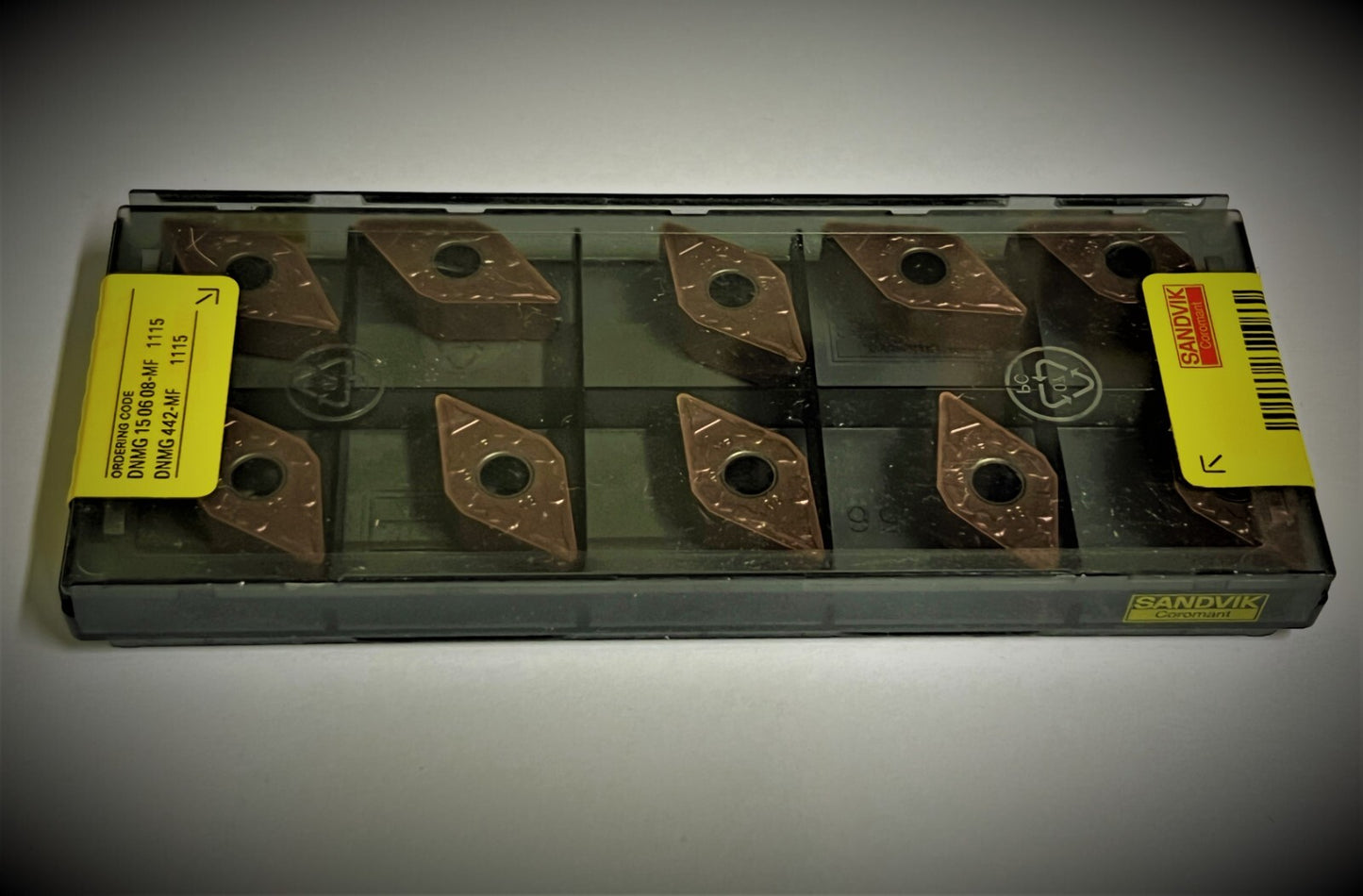 10pcs  Sandvik   DNMG 442-MF 1115   Carbide Inserts DNMG 15 06 08-MF 1115