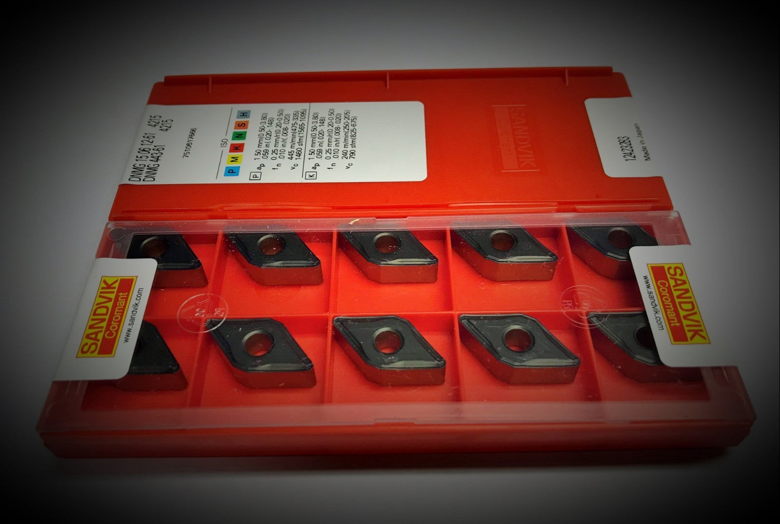 10pcs.  Sandvik  DNMG 443-61 4215 Carbide Inserts   DNMG 150612-61 4215